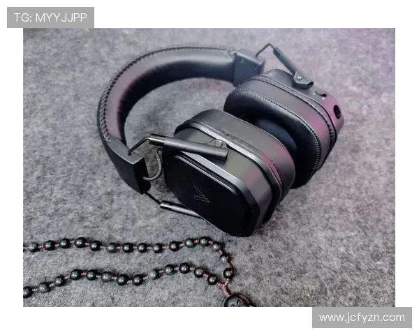 百元游戏耳机舒适性价比高 推荐性价优选高性耳机体验